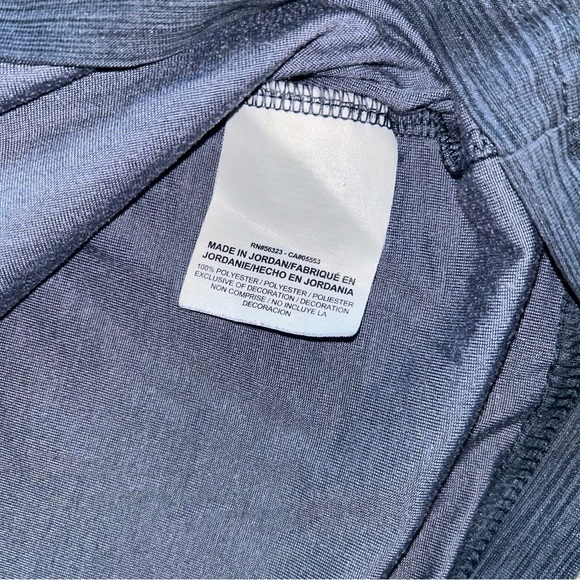 Nike Men's Long Sleeve Quarter Zip Shirt - Charcoal - Picture 2 of 6